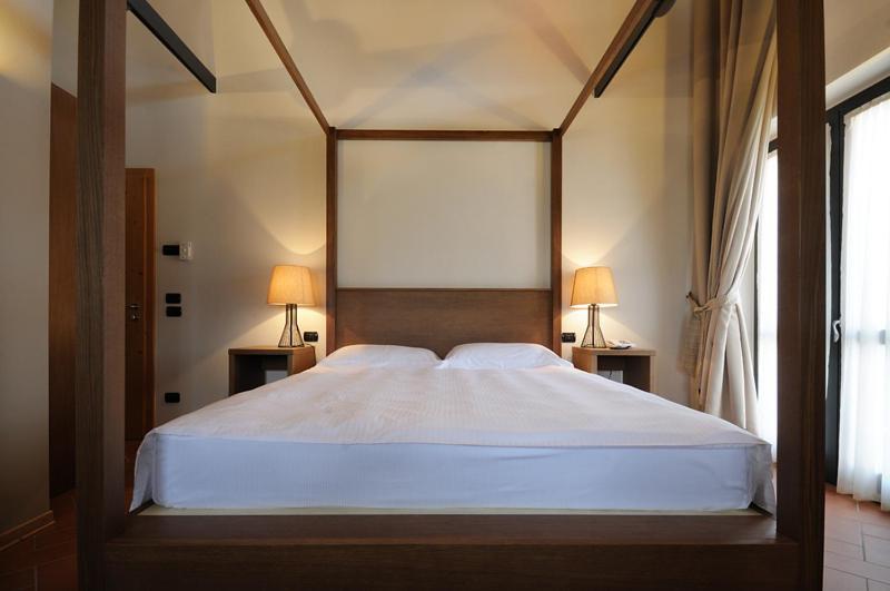 Agriturismo Colombarino Villa Desenzano del Garda Kamer foto